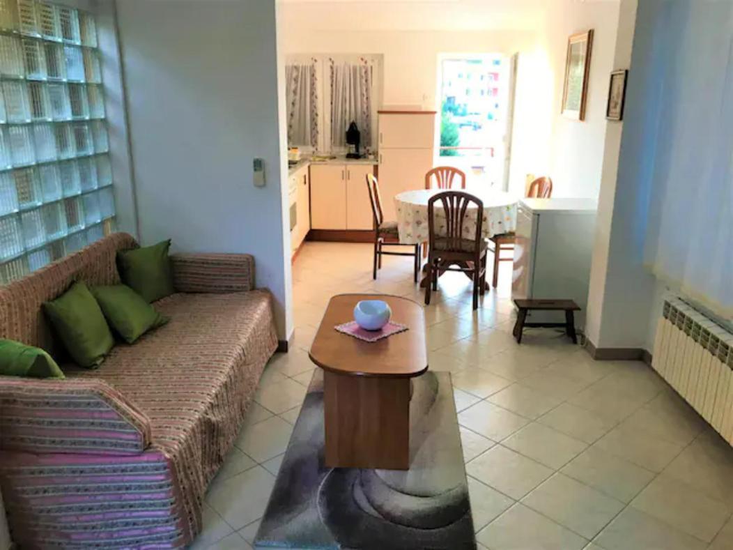 Ferienwohnung App Anita Premantura Exterior foto